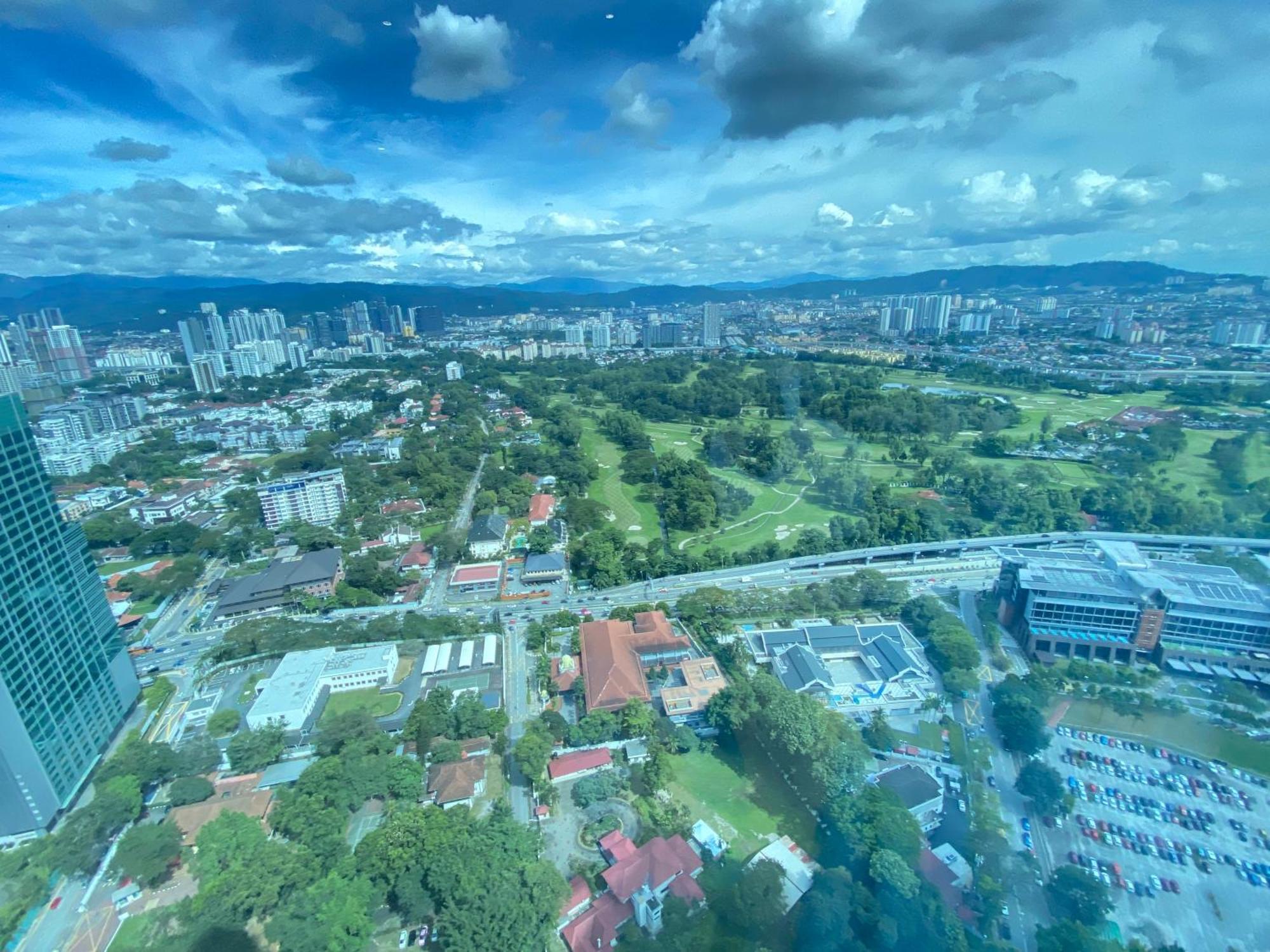 Eaton Residences Klcc By Leo Homestay Куала-Лумпур Экстерьер фото